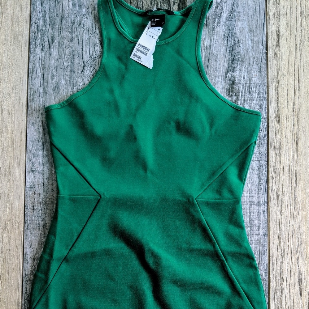 Green H&M bodycon dress size Small NWT